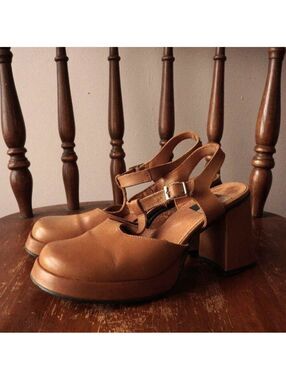 Vintage Brown Leather Slingback Platform Heels